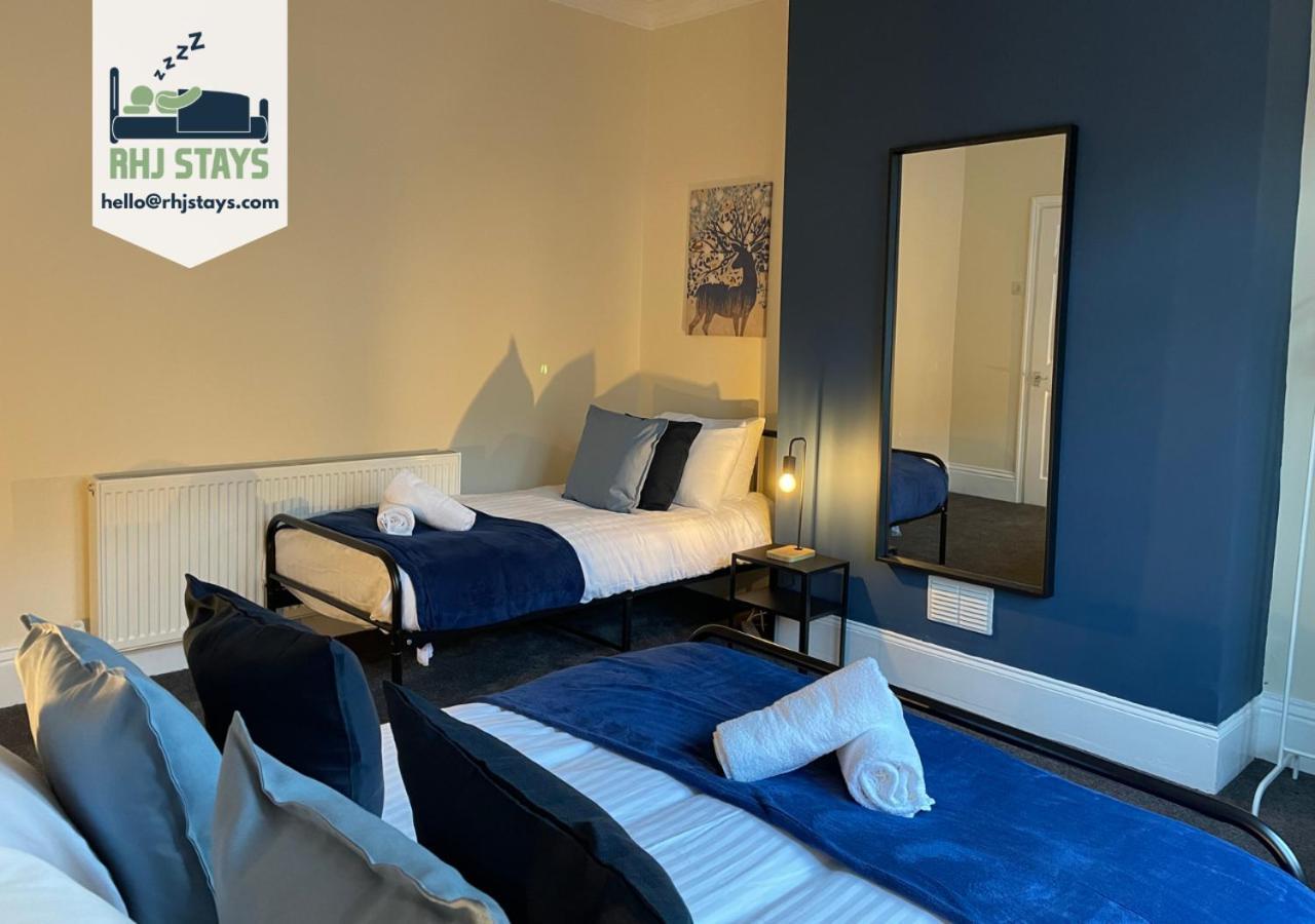 Howe - Newly Refurbished 2 Bedroom Flat Free Parking Гейтсхед Экстерьер фото